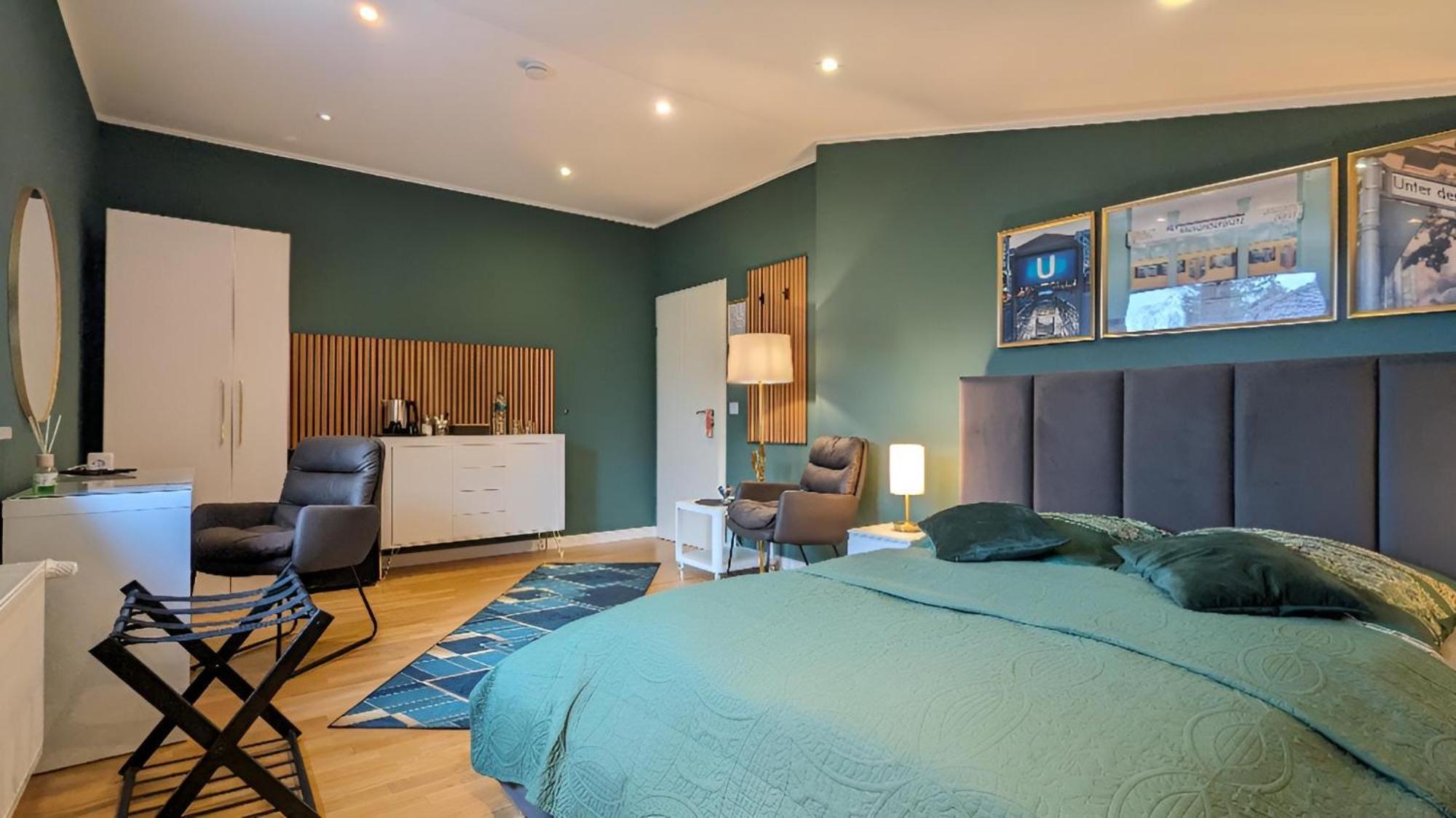 3 Rooms - Zimmervermietung Naehe Flughafen Ber - Gratis Wlan, Parken & Netflix Berlim Exterior foto